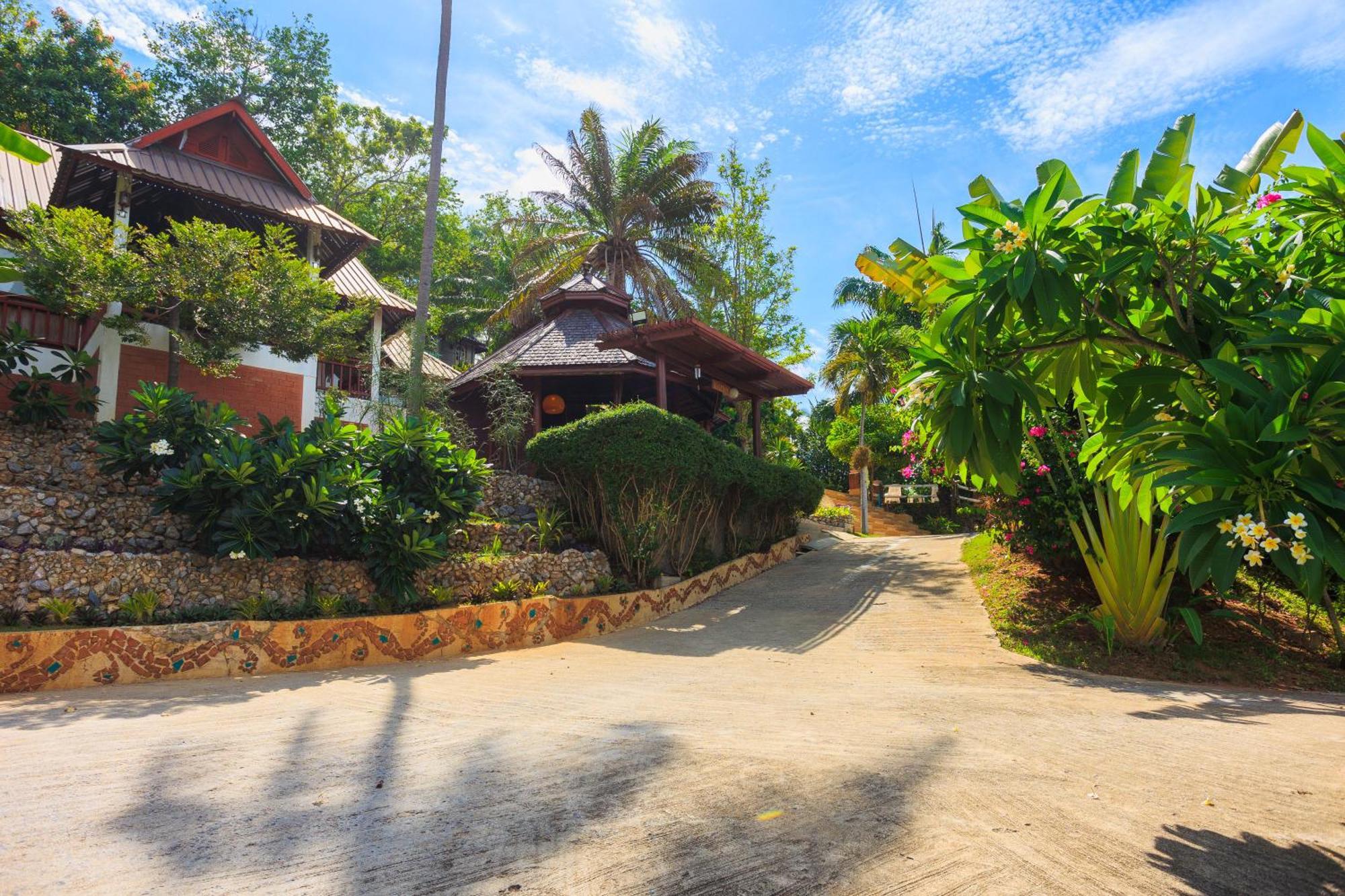 Samui Wooden Hill Apartment Lamai Beach  Exterior photo